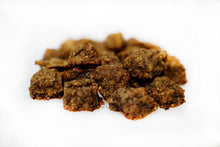 Lade das Bild in den Galerie-Viewer, Fleischwürfel